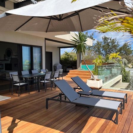 Penthouse 3 Chambres Vue Lagon Imprenable Calodyne Dış mekan fotoğraf