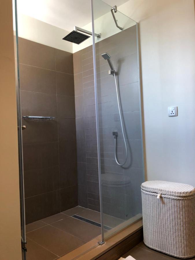 Penthouse 3 Chambres Vue Lagon Imprenable Calodyne Dış mekan fotoğraf