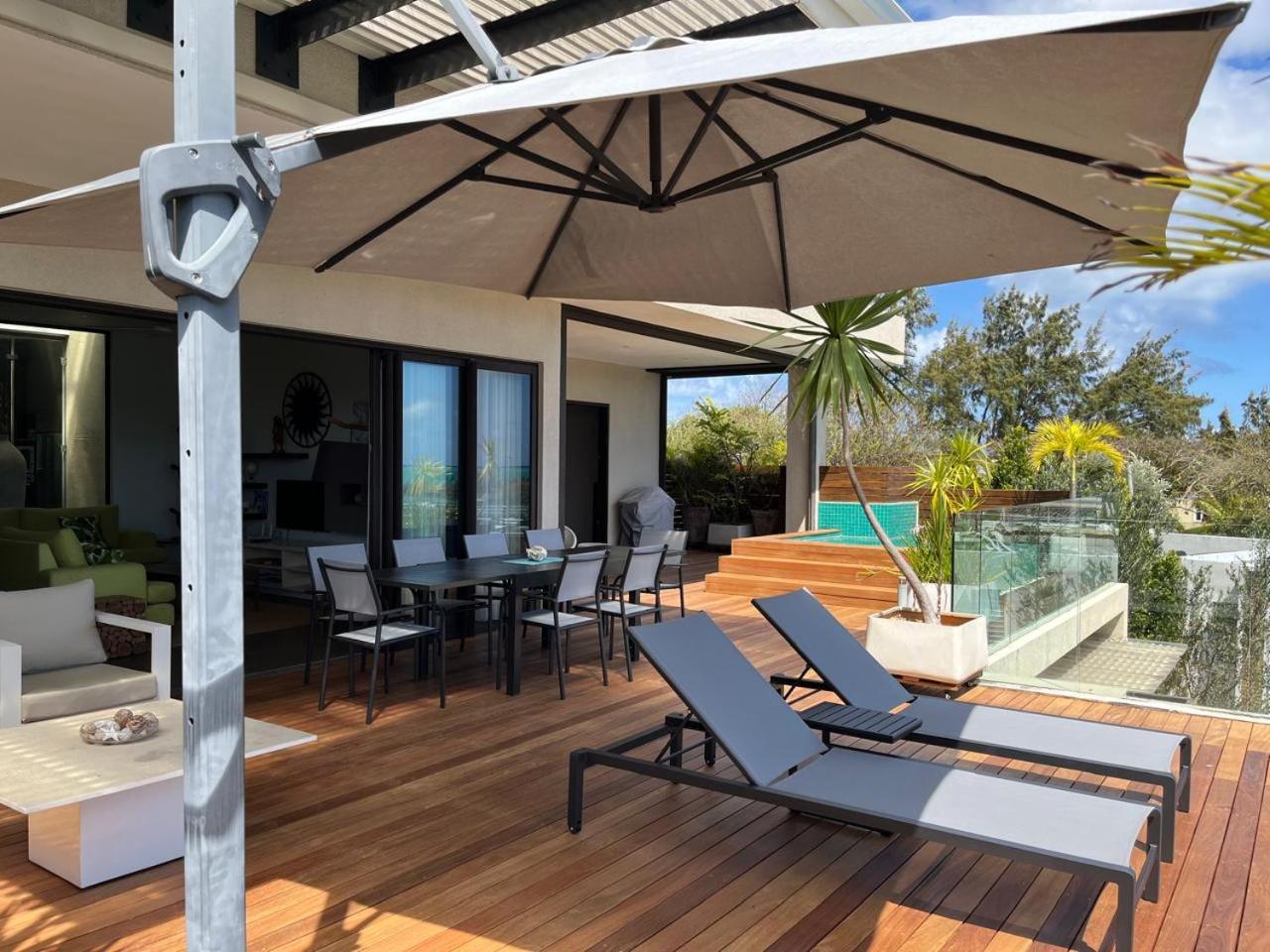 Penthouse 3 Chambres Vue Lagon Imprenable Calodyne Dış mekan fotoğraf